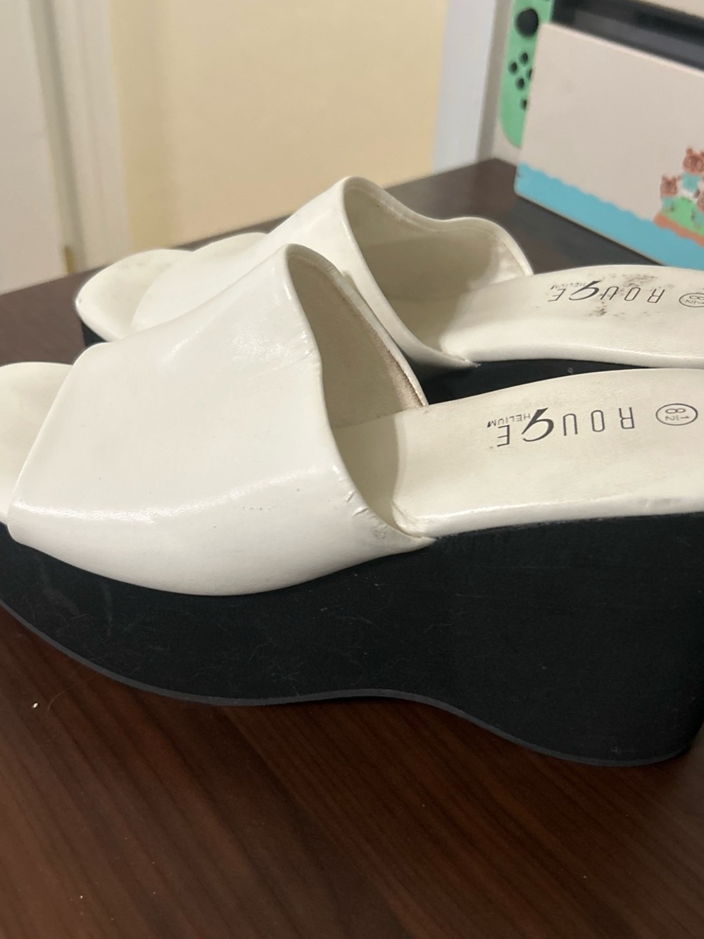 Rouge Helium White and Black Platform Slide Mules